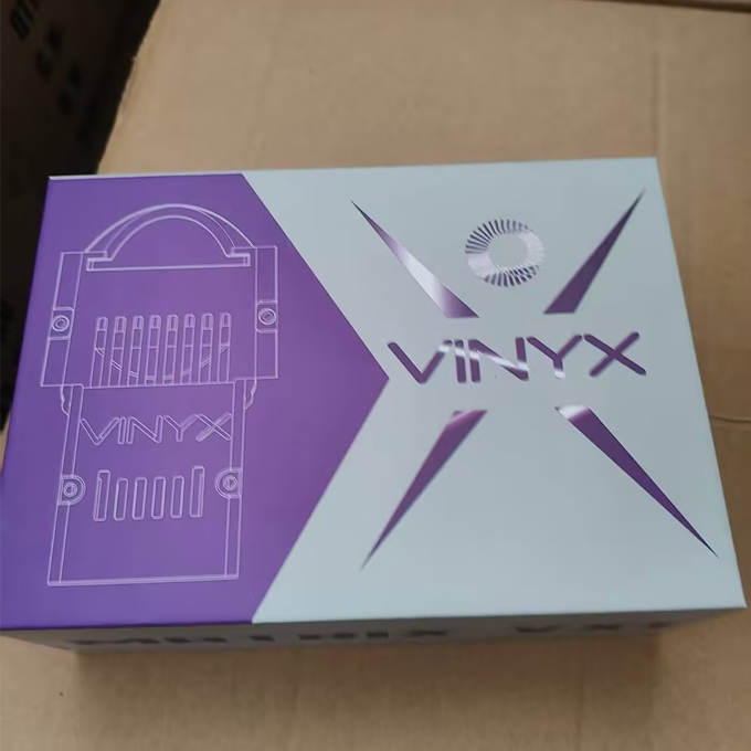 VINYX包装盒.jpg